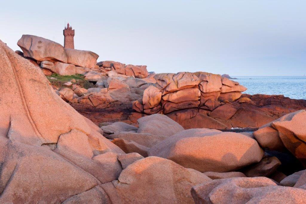Escale A Ploumanac'h Perros-Guirec